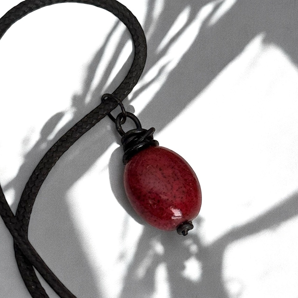 5 For $25💫Dark Red Pomegranate Pendant